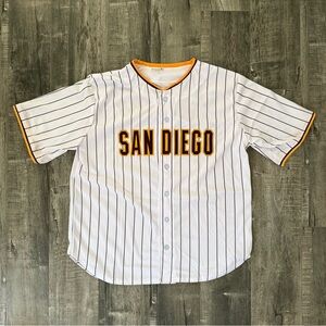 Fernando Tatis Jr. of San Diego Padres Baseball Jersey - signed & authenticated